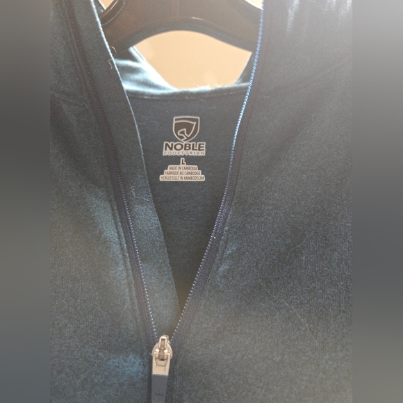 Noble Outfitters Sunshirt - Picture 1 of 2